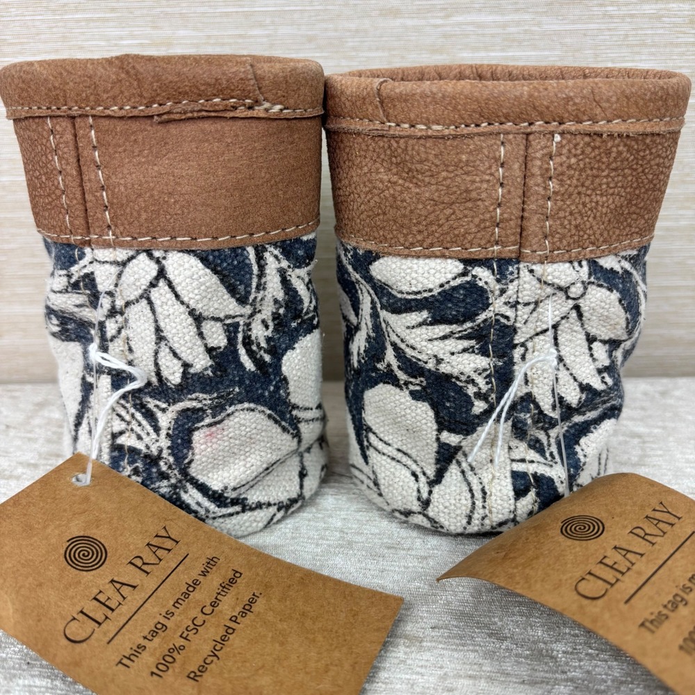 Lot of 2 Clea Ray Can Coozie Recycled Hand Crafted Floral Faux Leather 5 in